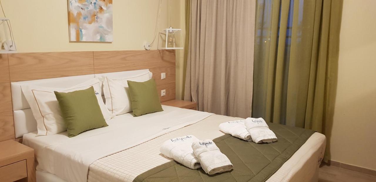 Hatzoudis Luxury Suites Chrysi Ammoudia Bagian luar foto