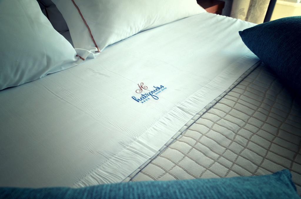 Hatzoudis Luxury Suites Chrysi Ammoudia Bagian luar foto